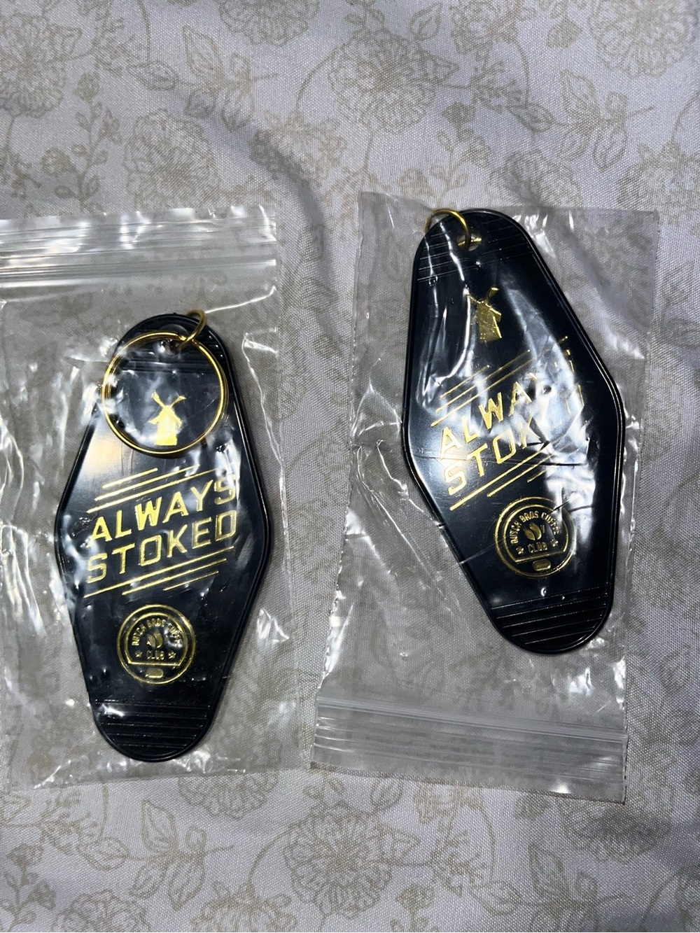 DUTCH BROS RETRO ALWAYS STOKED KEYCHAINS (2)